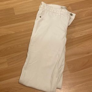 White straight skinny jeans